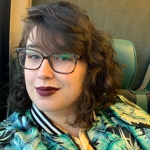 Meet your Posher, Amanda